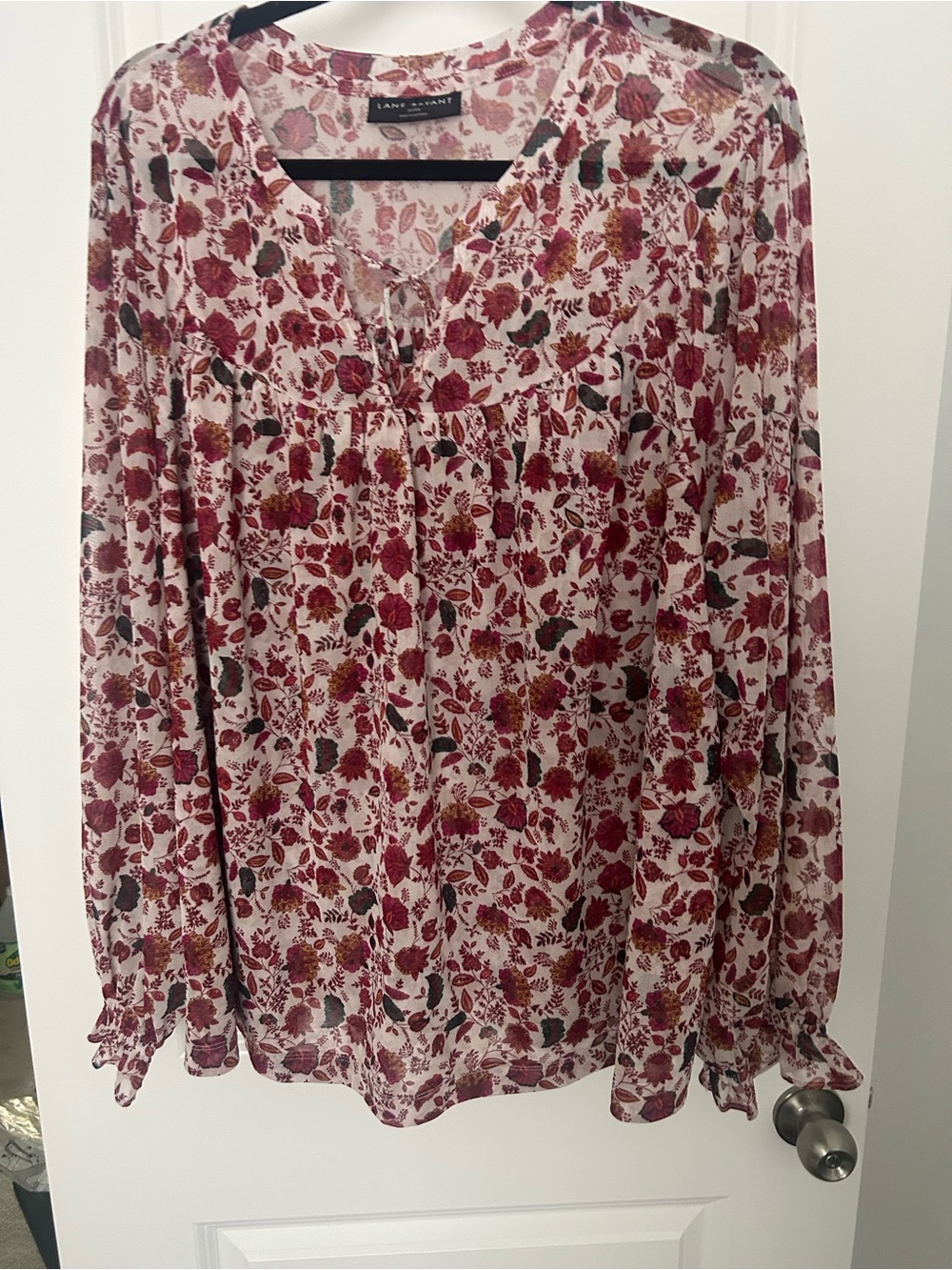Lane Bryant Burgundy and Cream Floral Peasant Tunic. Size 22/24